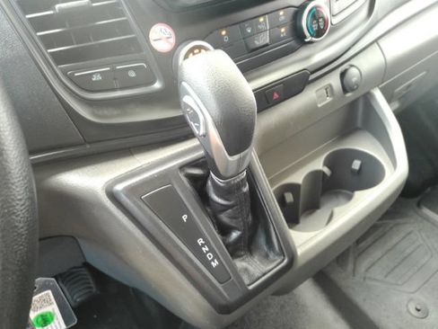 Used 2025 Ford Transit 250 148 Medium Roof RWD image 29