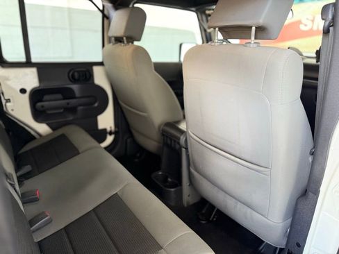 Used 2010 Jeep Wrangler Unlimited Sport image 42