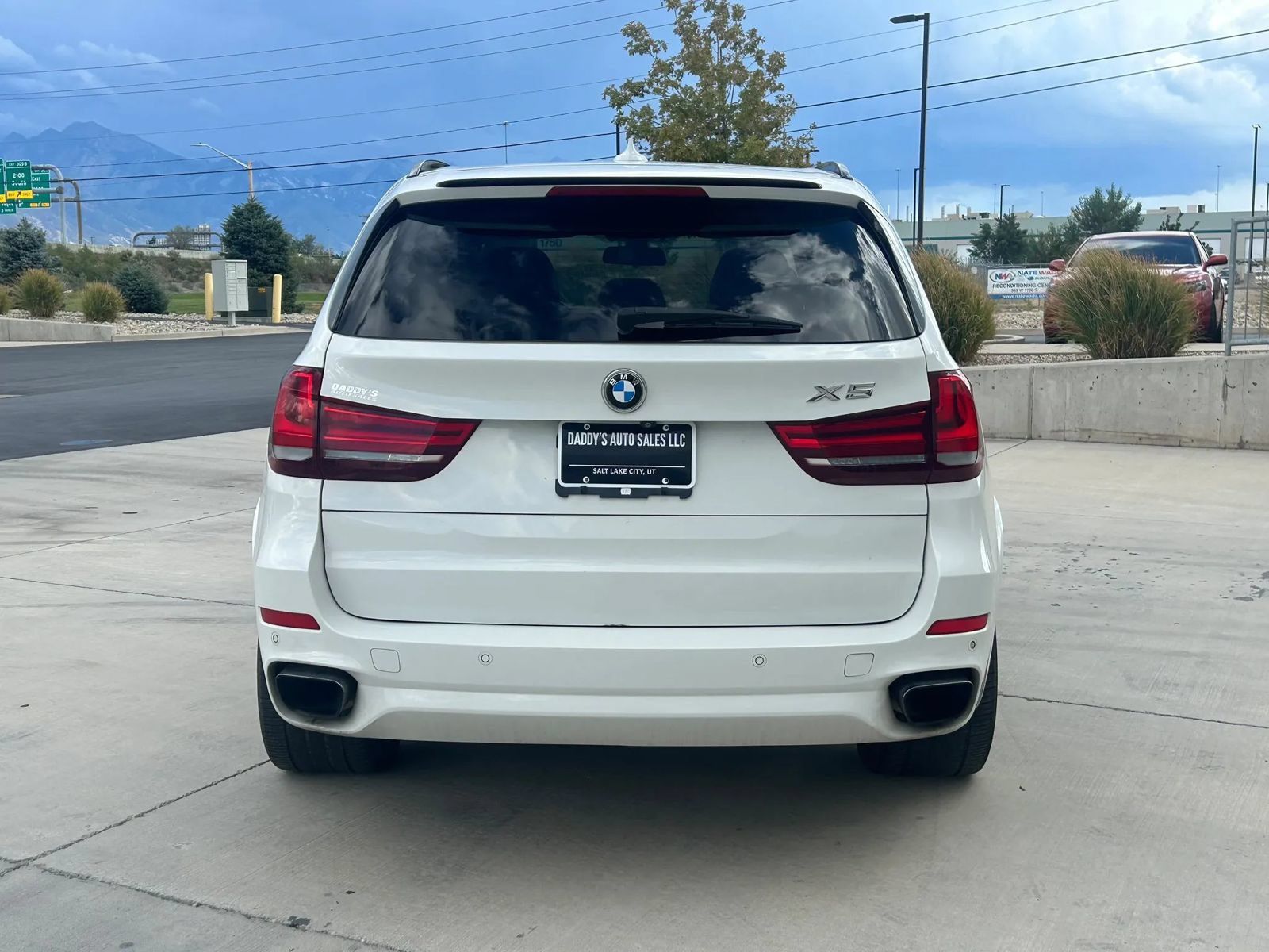 Used 2016 BMW X5 xDrive50i AWD/4WD image 4