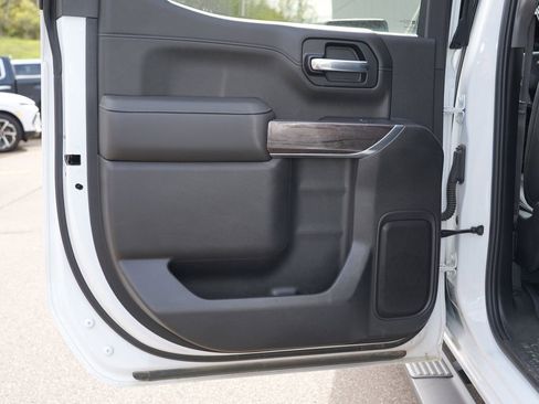 Used 2021 Chevrolet Silverado 1500 LTZ AWD/4WD image 21