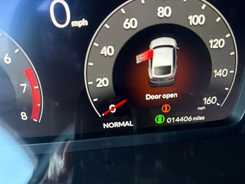 Used 2024 Acura Integra A-Spec image 13