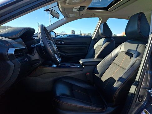 Used 2019 Nissan Altima 2.5 SR w/ SR Premium Package image 13