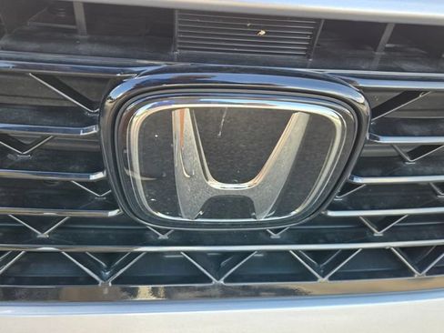 Used 2024 Honda Accord EX image 11