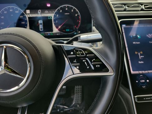 Used 2021 Mercedes-Benz S 500 4MATIC image 28