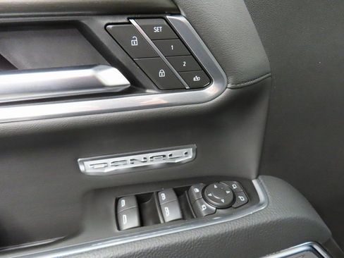 Used 2025 GMC Sierra 1500 Denali image 56