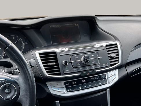 Used 2013 Honda Accord Sport image 6