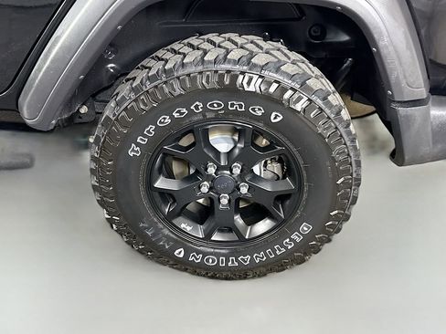 Used 2021 Jeep Wrangler Unlimited Sport image 33