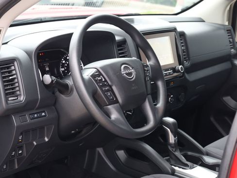 Used 2023 Nissan Frontier S w/ Technology Package image 14