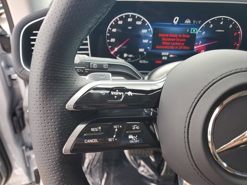 New 2026 Mercedes-Benz GLS 450 4MATIC image 37