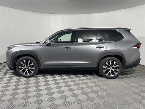New 2026 Toyota Grand Highlander AWD Hybrid image 4