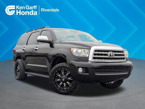 Used 2013 Toyota Sequoia Limited image 1