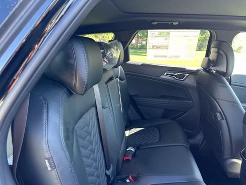 New 2026 Kia Sportage X-Line w/ X-Line Technology Package AWD/4WD image 24