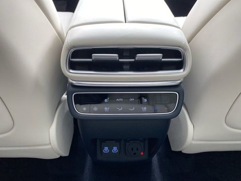 New 2026 Genesis GV80 3.5T Prestige image 21