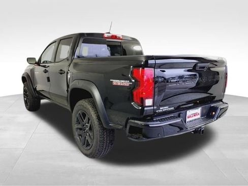 New 2025 Chevrolet Colorado Trail Boss w/ Midnight Edition image 2
