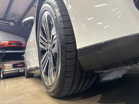 Used 2022 Mercedes-Benz EQS 450+ Sedan image 61