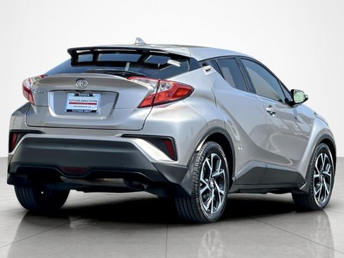Certified 2018 Toyota C-HR XLE FWD image 5