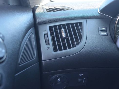 Used 2011 Hyundai Genesis 2.0T image 36