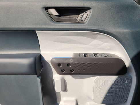 New 2025 Ford Maverick XLT w/ Equipment Group 302A image 19