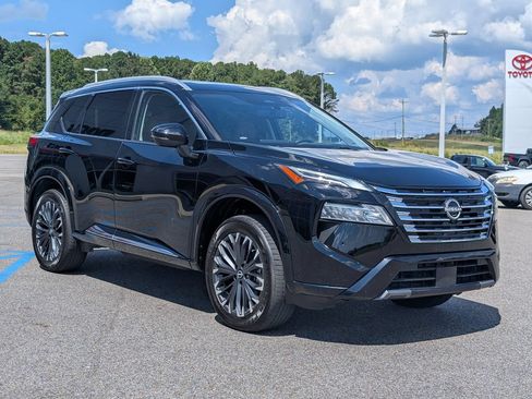 Used 2026 Nissan Rogue Platinum w/ Platinum Premium Package AWD/4WD image 7