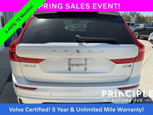 Certified 2024 Volvo XC60 B5 Ultimate w/ Protection Package Premier image 13