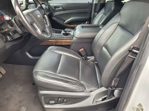 Used 2020 Chevrolet Tahoe LT image 17