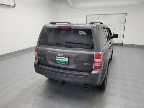 Used 2015 Jeep Patriot High Altitude AWD/4WD image 7