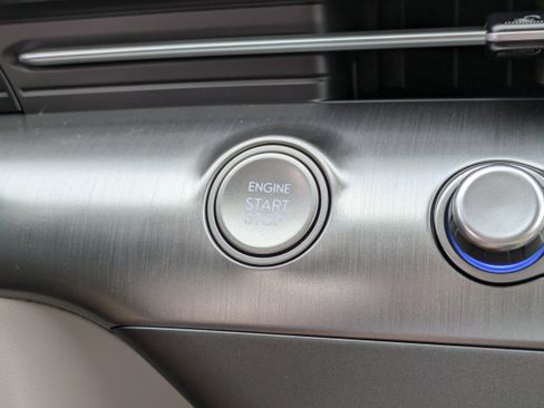 New 2026 Hyundai Kona SE image 27