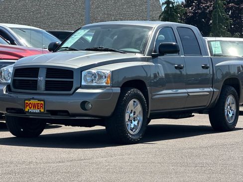 Used 2006 Dodge Dakota Laramie w/ Trailer Tow Group AWD/4WD image 8