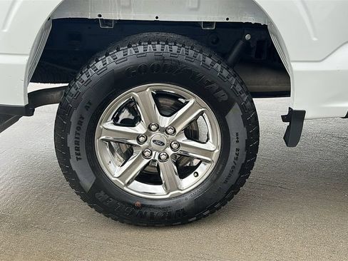 Used 2025 Ford F150 XLT w/ Equipment Group 301A Standard AWD/4WD image 18