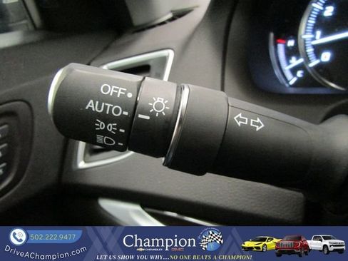 Used 2015 Acura TLX w/ Technology Package FWD image 23