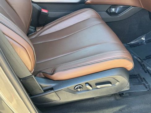 Used 2023 Acura MDX SH-AWD w/ Advance Package image 10