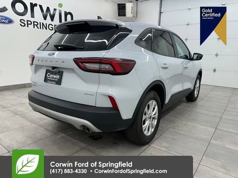 Certified 2025 Ford Escape Active image 6