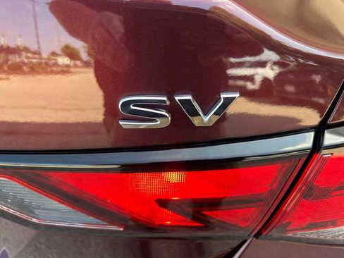 Certified 2023 Nissan Sentra SV FWD image 30