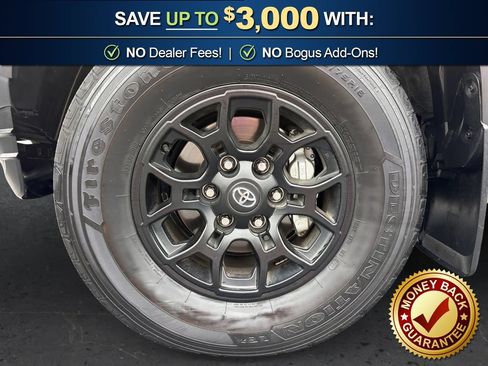 Used 2022 Toyota Tacoma SR5 w/ Technology Package RWD image 13