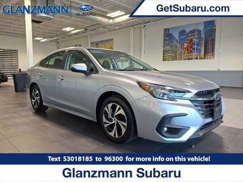 Certified 2025 Subaru Legacy Premium AWD/4WD image 1