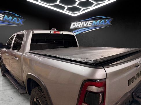 Used 2019 RAM 1500 Rebel AWD/4WD image 11