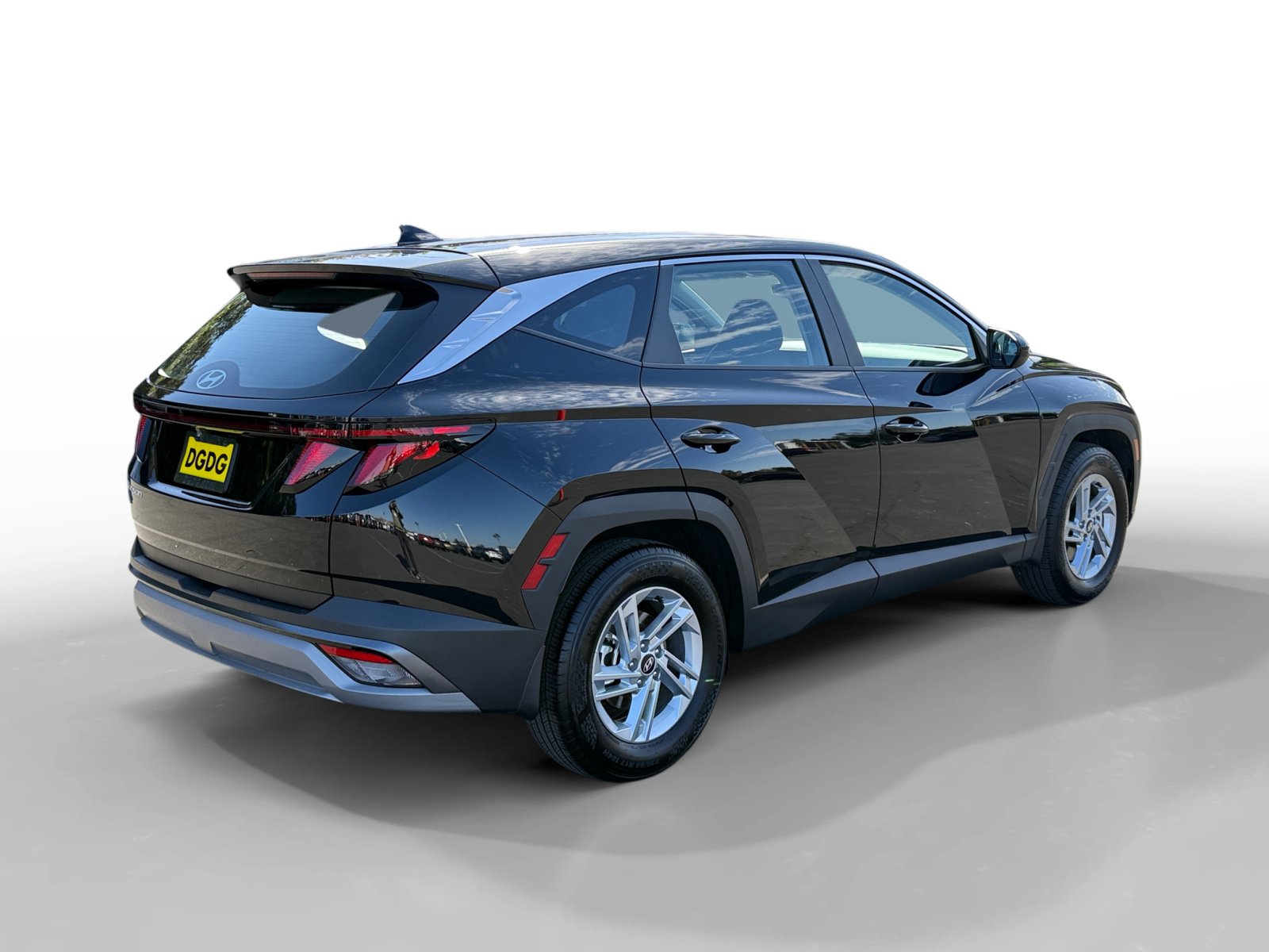 Certified 2026 Hyundai Tucson SE FWD image 5
