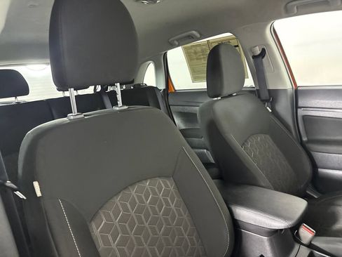 Used 2025 Mitsubishi Outlander Sport ES AWD/4WD image 28