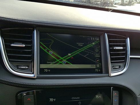 Certified 2023 INFINITI QX55 Essential image 17