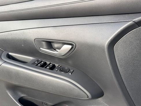 New 2026 Hyundai Tucson SE image 27