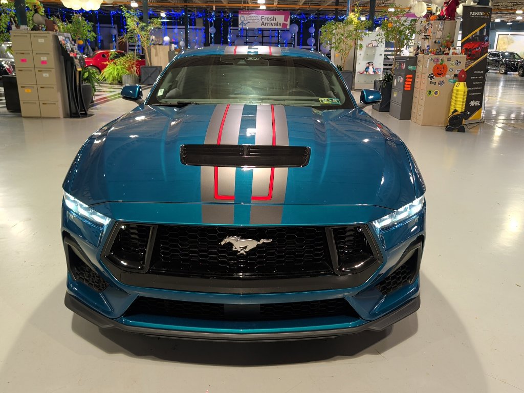 Used 2026 Ford Mustang GT Premium w/ GT Performance Package RWD image 10