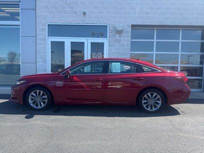 Certified 2020 Toyota Avalon XLE w/ Moonroof Package