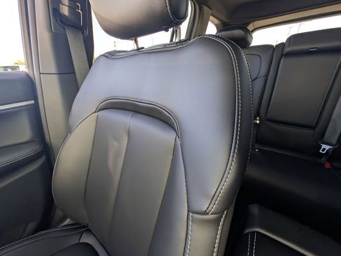 New 2025 Jeep Grand Cherokee Limited w/ Black Appearance Package image 10