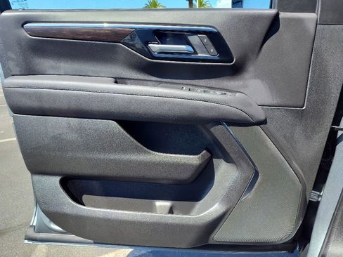 New 2025 Chevrolet Suburban LS w/ Max Trailering Package image 10