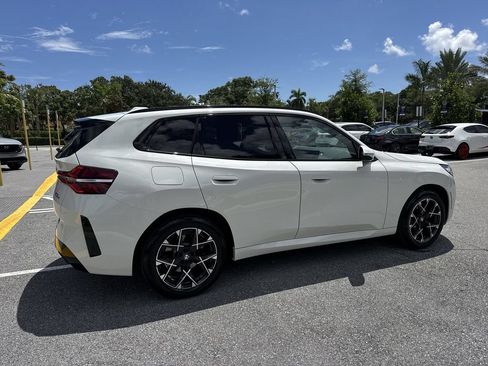 Used 2025 BMW X3 xDrive30i AWD/4WD image 4