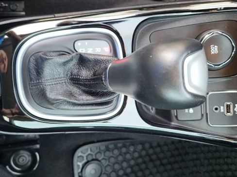 Used 2019 Jeep Compass Altitude image 37