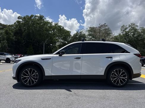 Certified 2025 MAZDA CX-70 Plug-In Hybrid w/ Premium Plus AWD/4WD image 27