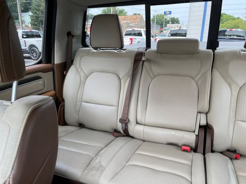 Used 2022 RAM 1500 Laramie AWD/4WD image 26