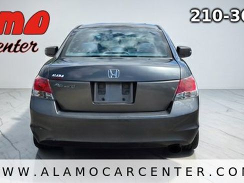 Used 2009 Honda Accord LX-P image 4