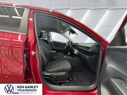 Used 2026 Hyundai Kona SEL Sport FWD image 13